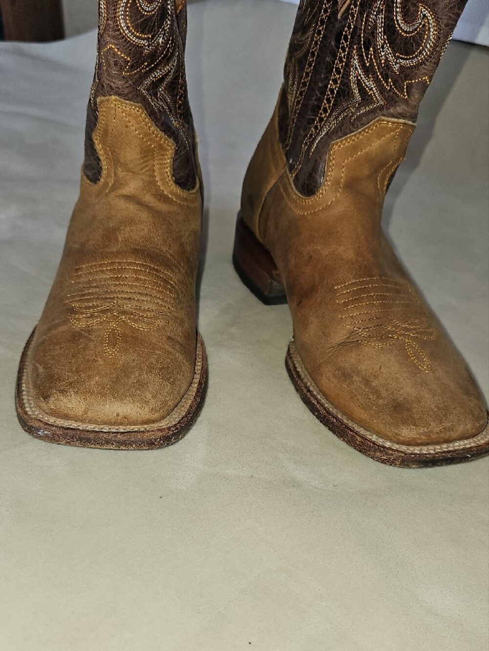 Boys, Two-Tone Tan Western Cowboy Boots with Embroidered Shaft - Picture 8 of 13